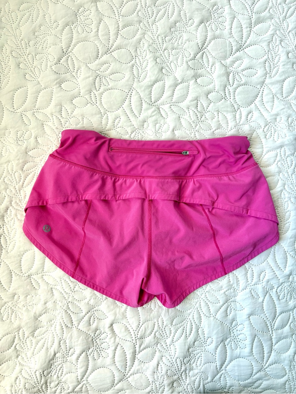 Lululemon Speed Up Short 2.5" Ripened Raspberry Pink Size 4 - Picture 2 of 4